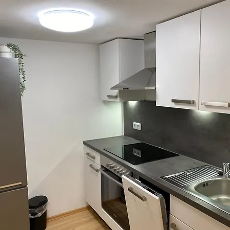 Schoenauerhof- Urlaub Im Gruenen Aber Doch In Der Stadt Apartman *